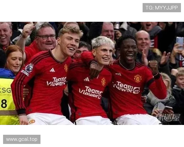 前曼联教练炮轰霍伊伦：当初就难堪大任，如今逃离苦海是明智之举